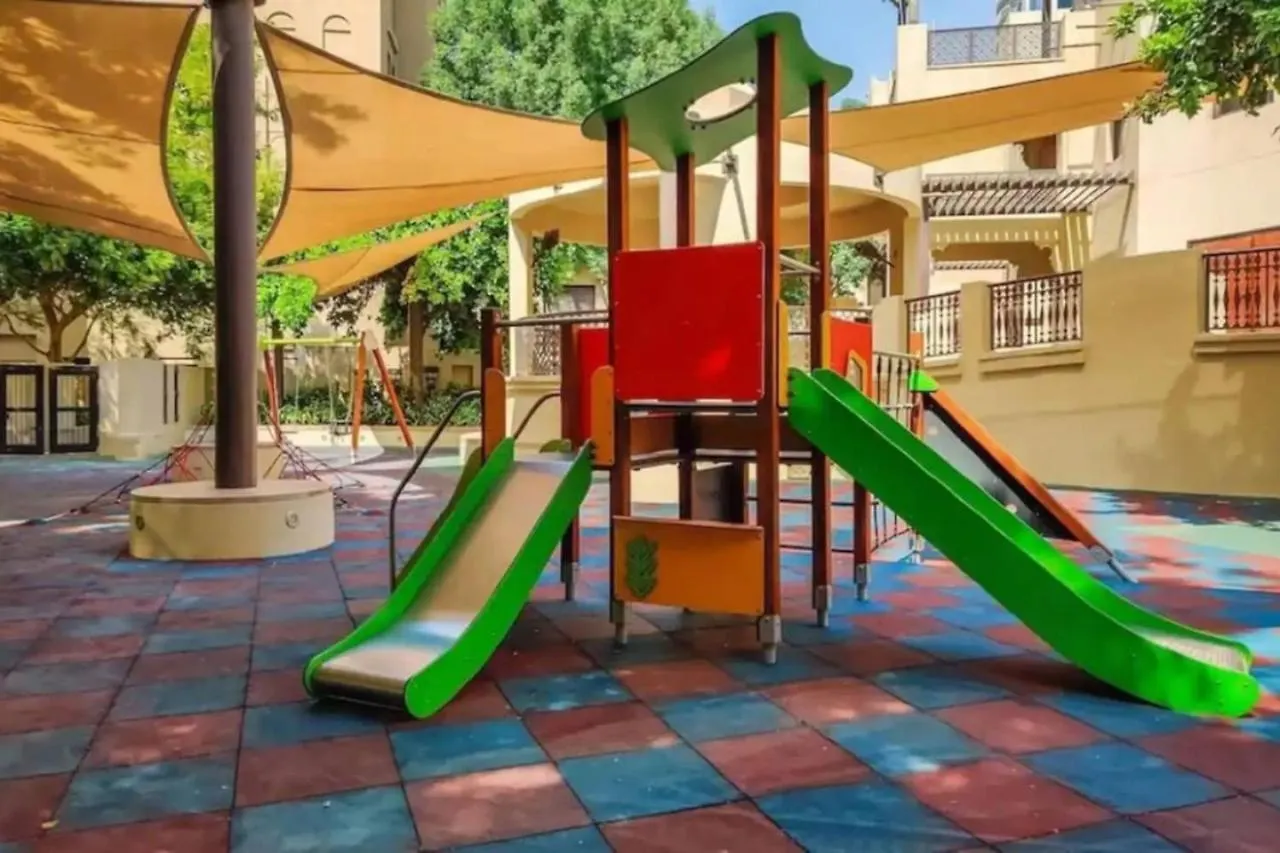 Modern Old Town 1 Bed With Garden View Apartment Dubai