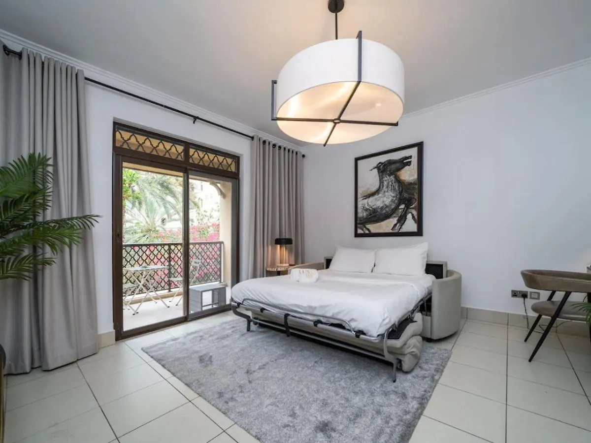 Modern Old Town 1 Bed With Garden View Apartment Dubai United Arab Emirates