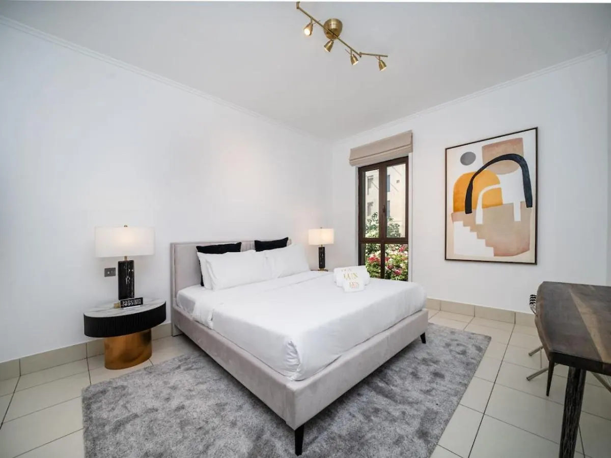 Modern Old Town 1 Bed With Garden View Apartment Dubai