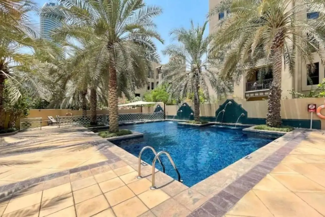 Modern Old Town 1 Bed With Garden View Apartment Dubai 0*,
