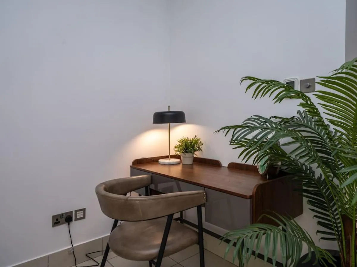 Modern Old Town 1 Bed With Garden View Apartment Dubai